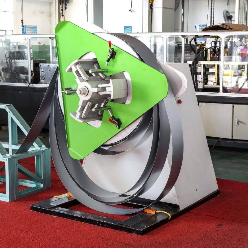 آلة تشكيل هيكل فولاذي مربع مجلفن بقوالب خفيفة الوزن جاهزة للبناء